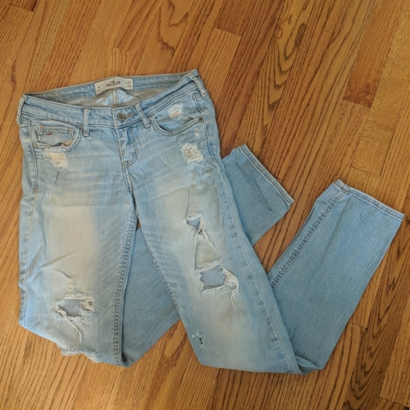 Hollister Denim - Distressed Hollister Jeans